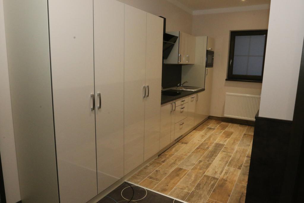 Apartment Hotel Orion Абертами Екстер'єр фото
