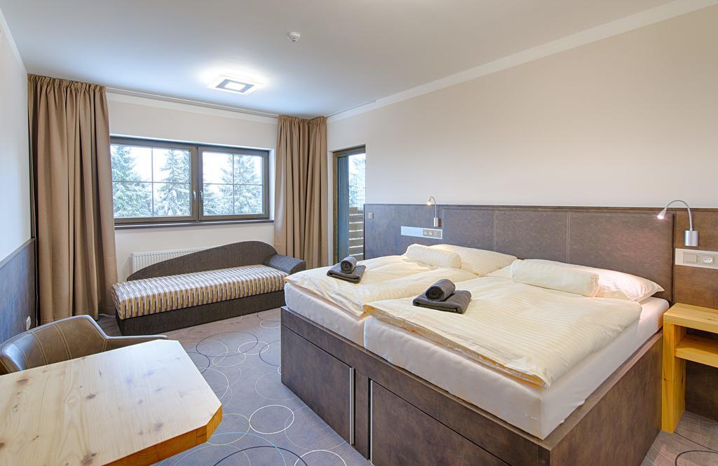 Apartment Hotel Orion Абертами Екстер'єр фото